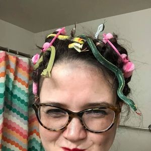 Meet your Posher, Stephanie